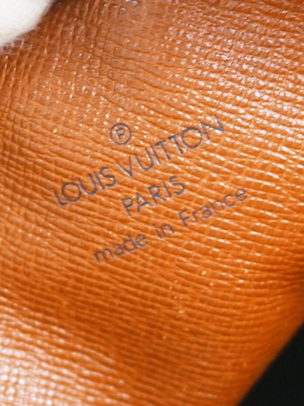 LOUIS VUITTON AMAZON CROSS BODY SHOULDER BAG